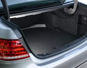 Bac Coffre Mercedes W212 Classe E Berline Avec Bloc Plastique Derrière La Banquette 2009-2016